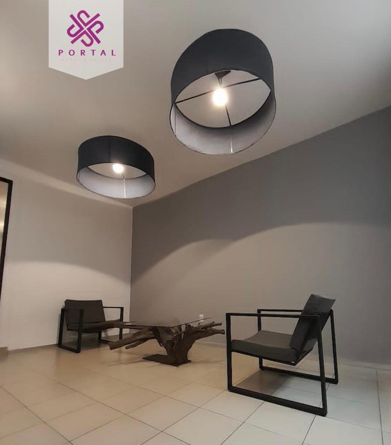 Hotel Portal & Suites Ciudad Hidalgo Ngoại thất bức ảnh